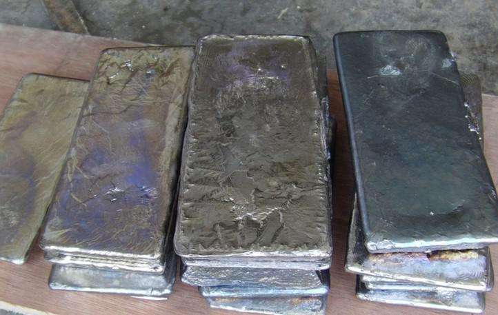 3吨铅锭,专家说:附近应该还有其他文物