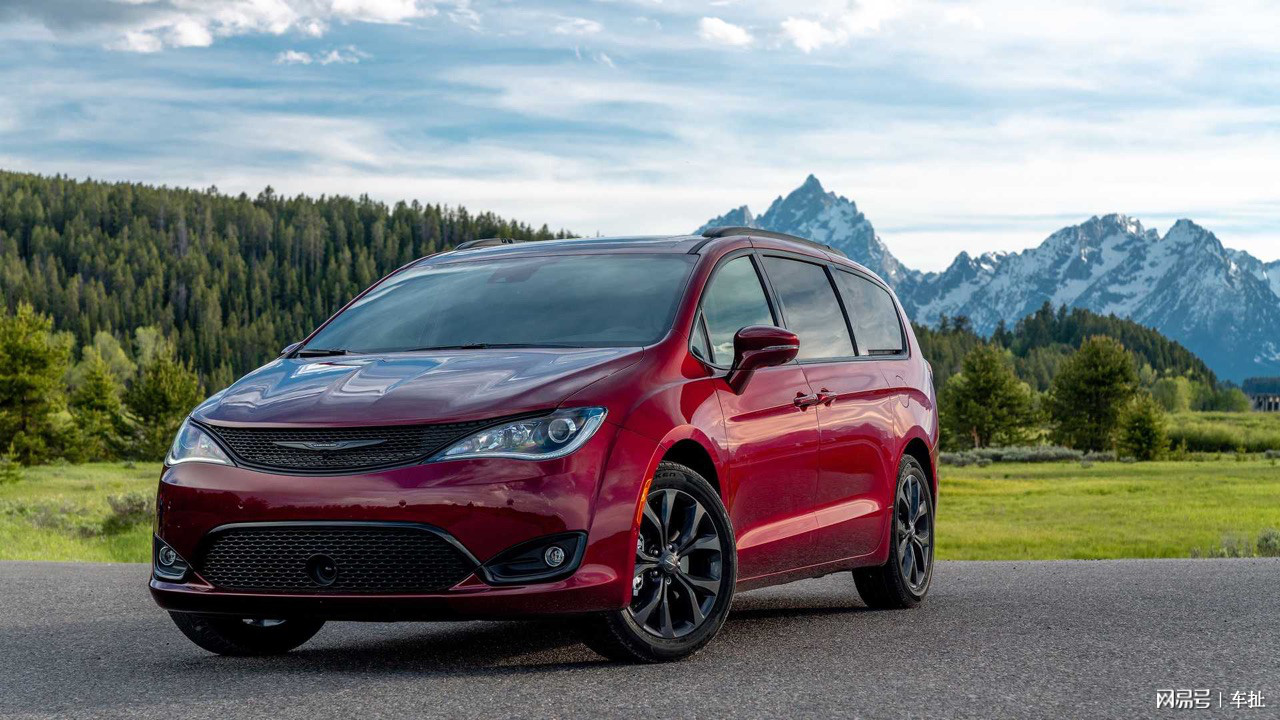 克莱斯勒pacifica推red s特别版车型!