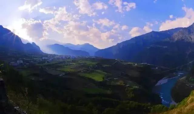 云南怒江最美的九大景点，自驾游必去的打卡之地