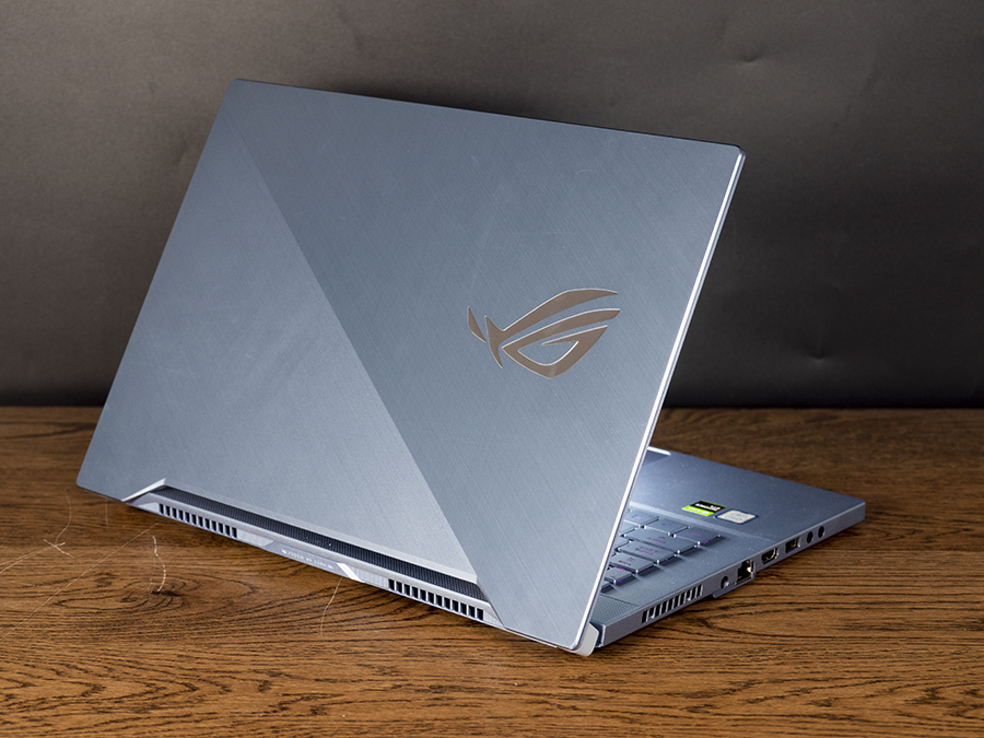 rog幻15冰川蓝创意设计轻薄本评测:独特配色 专为设计师而生