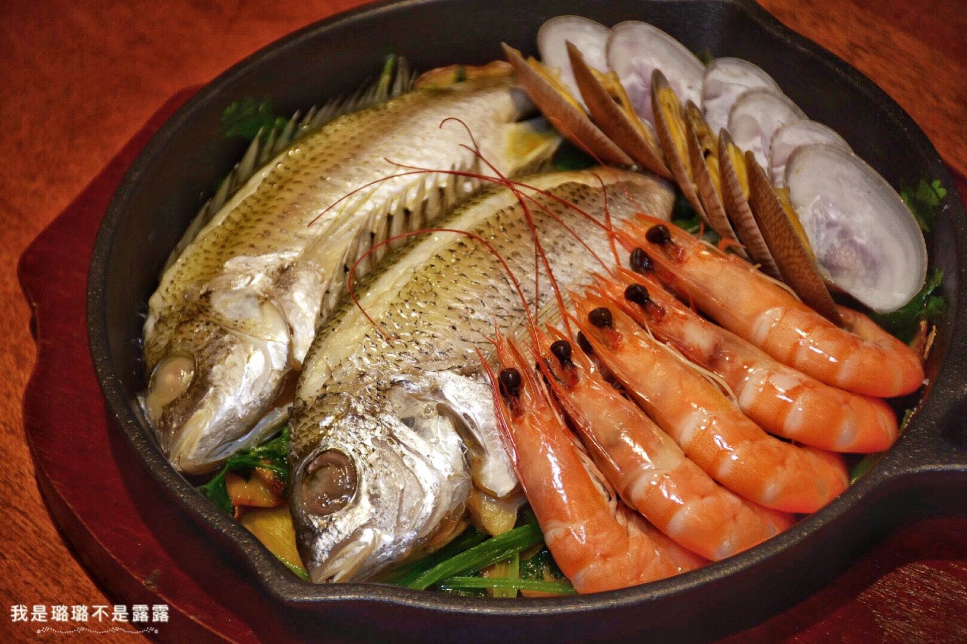 炝锅闽南小海鲜,鲜虾,黄翅鱼,花蛤是我家最常见的几款海鲜,没想到这