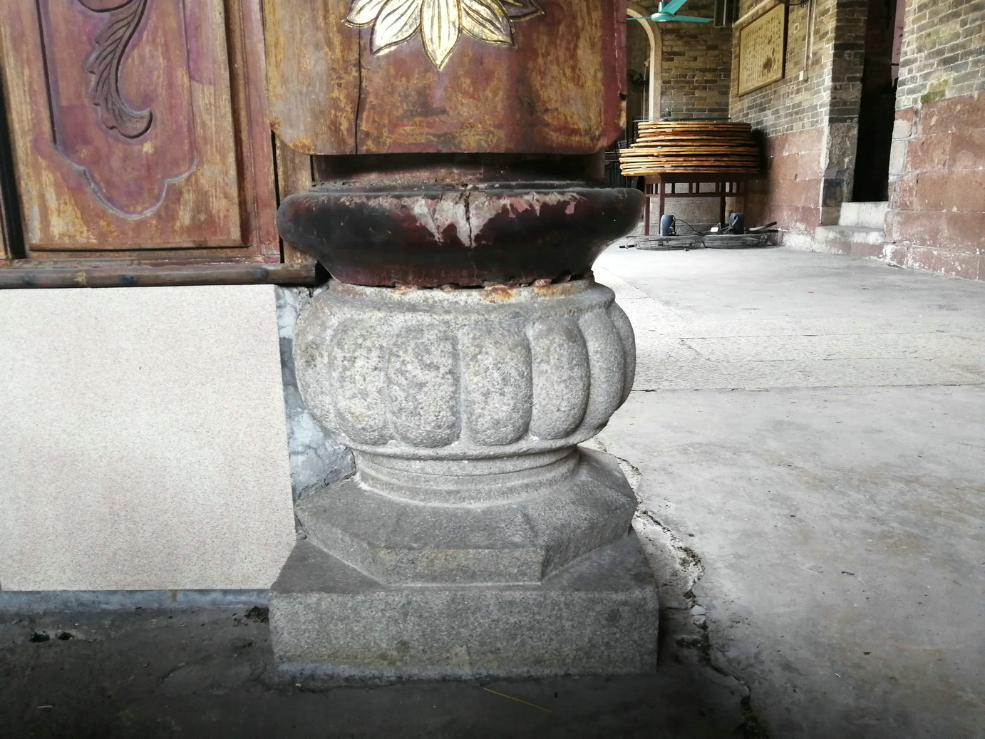 广州一座古建筑内的“柱础石”：“6种”不同形态，是珍贵艺术品