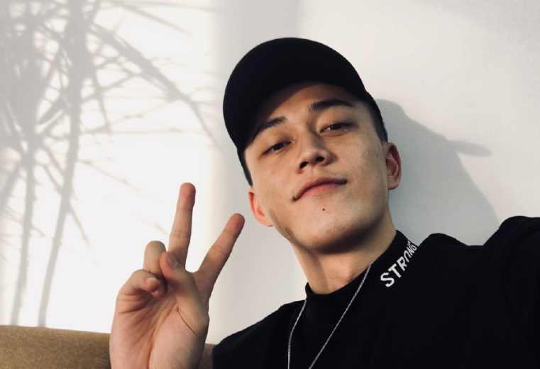 杨明鑫成功告白王瑛瑛,场面甜蜜感动,黄圣依,大s纷纷落泪