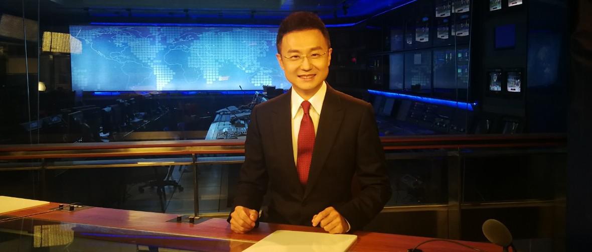 是什么让央视主播刚强兴奋演绎最火表情包?|黑科技|刚强|表情包_新浪新闻