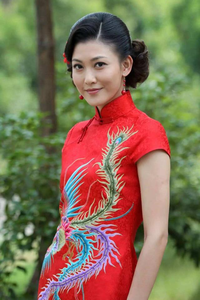 曾是林峯女友的李彩桦,为何在《回家的诱惑》后销声匿迹?