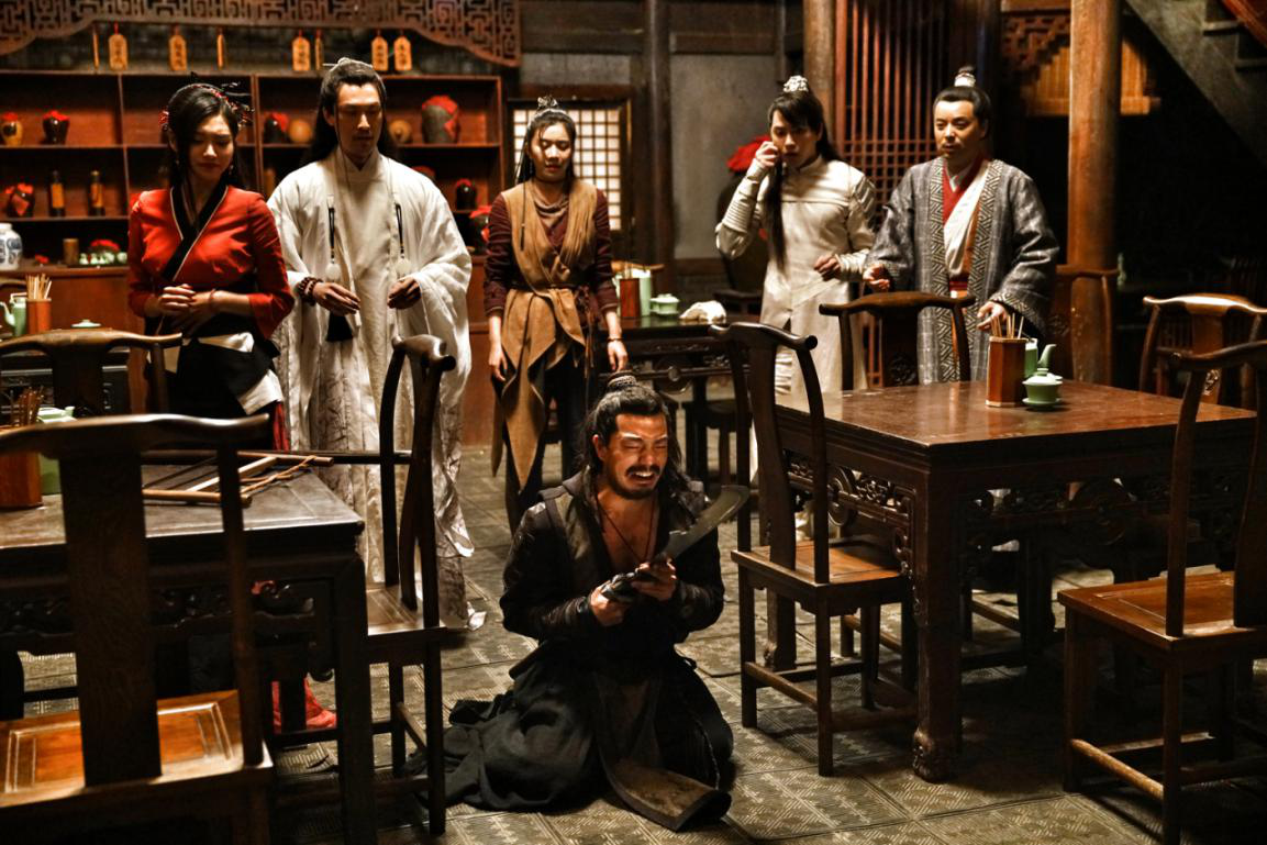 热播三国神剧《蜀汉酒楼》,憨萌关羽霸气拿刀还原度爆表