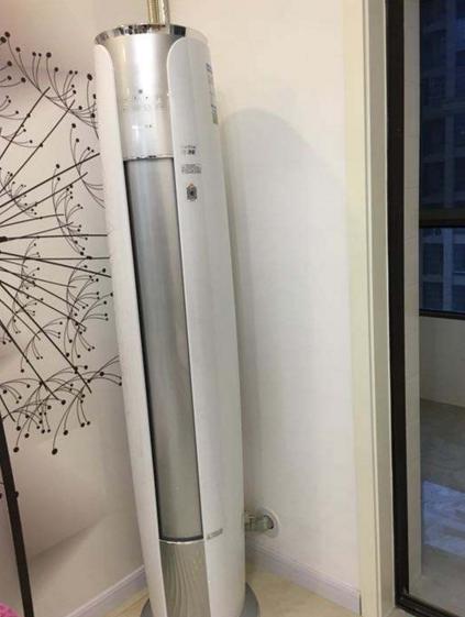 客厅不要还买柜式空调了现在都流行圆柱形空调一问才知好处多