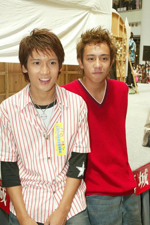 当时英皇娱乐旗下由蔡卓妍和钟欣桐组成的双人女子组合twins非常火爆