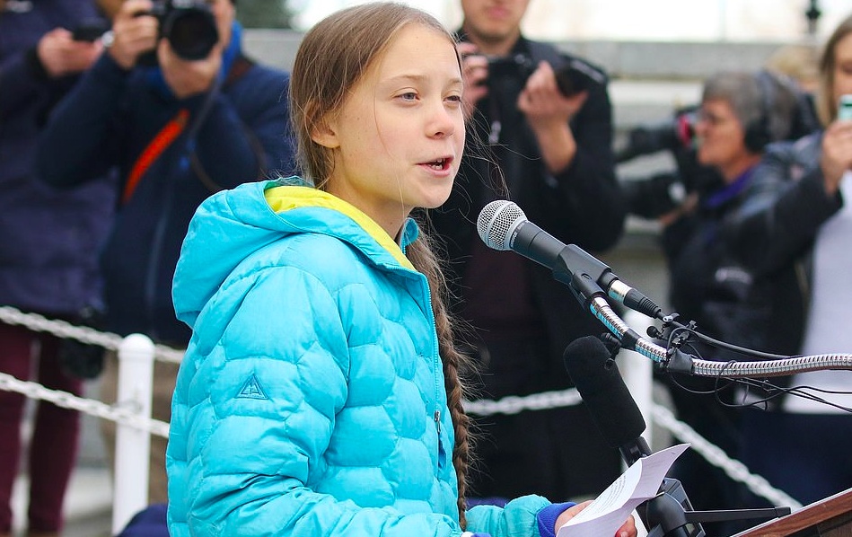 瑞典环保少女再次呼吁抗议气候变化,反对者:她的方法不切实际