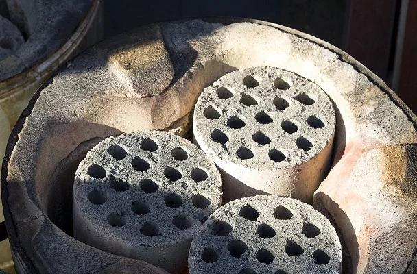 农村禁烧散煤推荐烧清洁煤,农民却个个不乐意,为什么呢