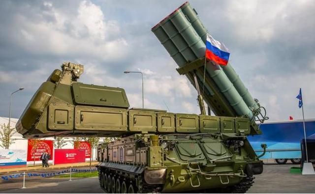 导弹山毛榉防空系统是苏俄非常经典的一款先进防空系统,从最初的萨姆