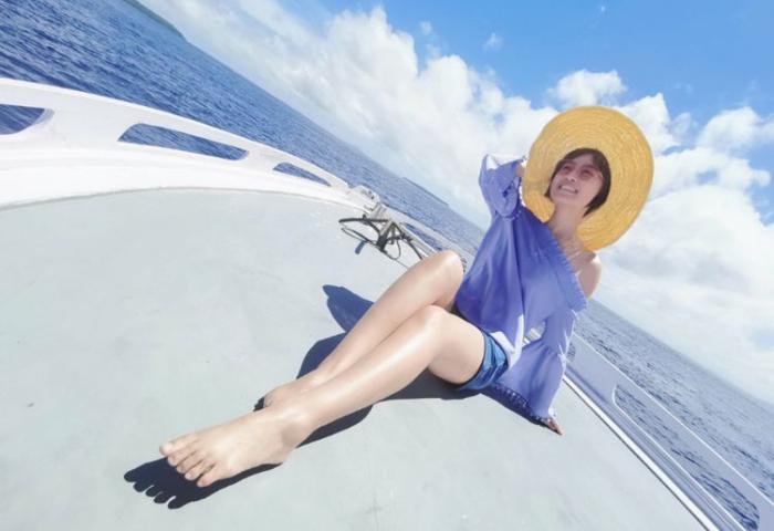 原来那一段时间杨茗茗忙着参加各种商业活动,因此导致了自己在第二天