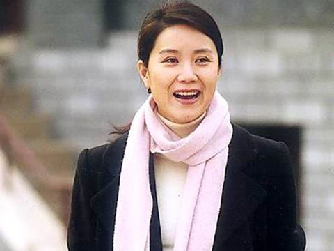 《北京人在纽约》她饰姜文妻子,父母都是著名演员,却戏红人不红