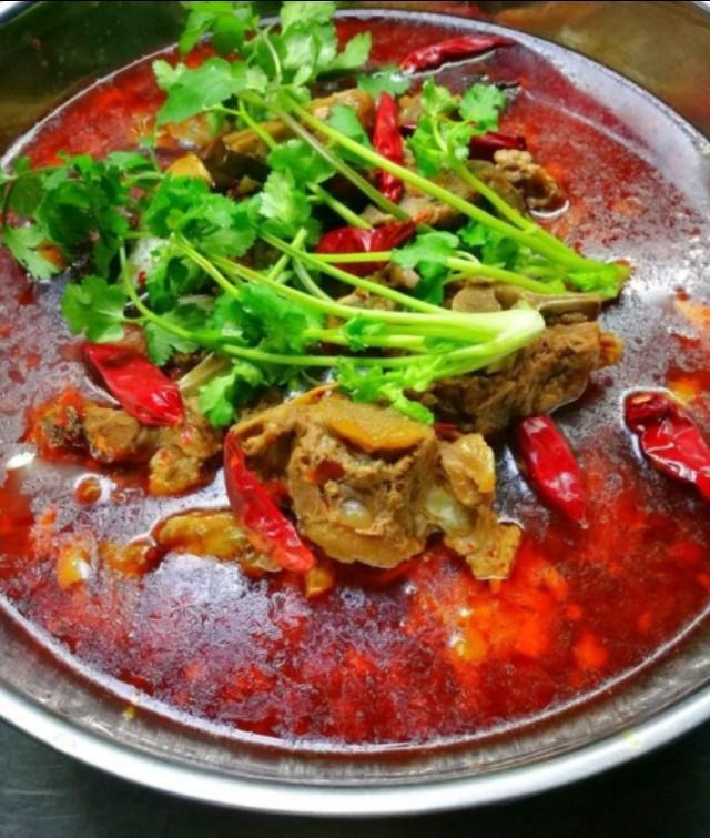 这款红汤羊蝎子真好吃?原来加了这神秘香料,只需1克就芳香扑