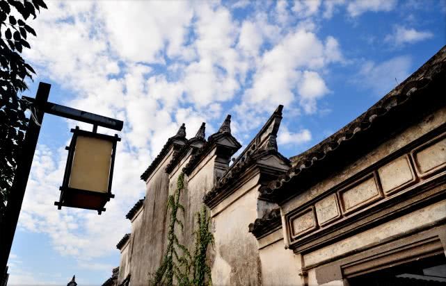 浙江最大明清古建筑群,有335户具名,住的每个房子都是古建筑