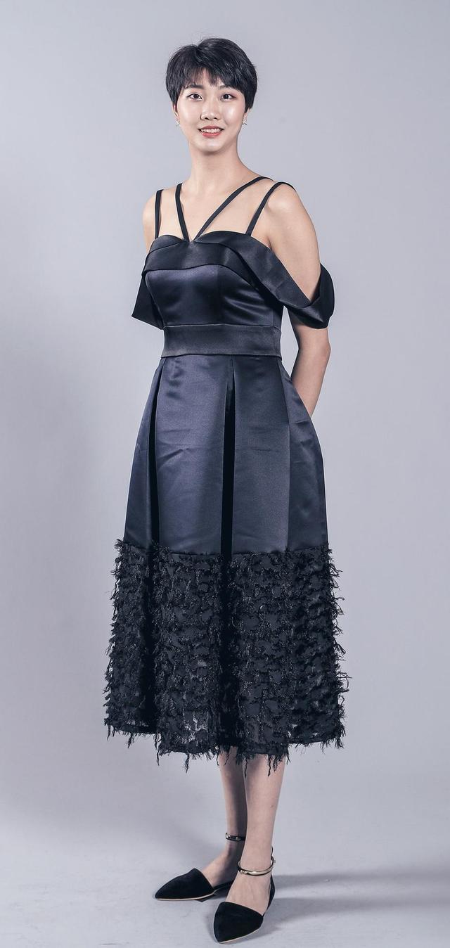 袁心玥神技能!35秒不眨眼,2米03女排第一海拔,海豚音震撼敌胆