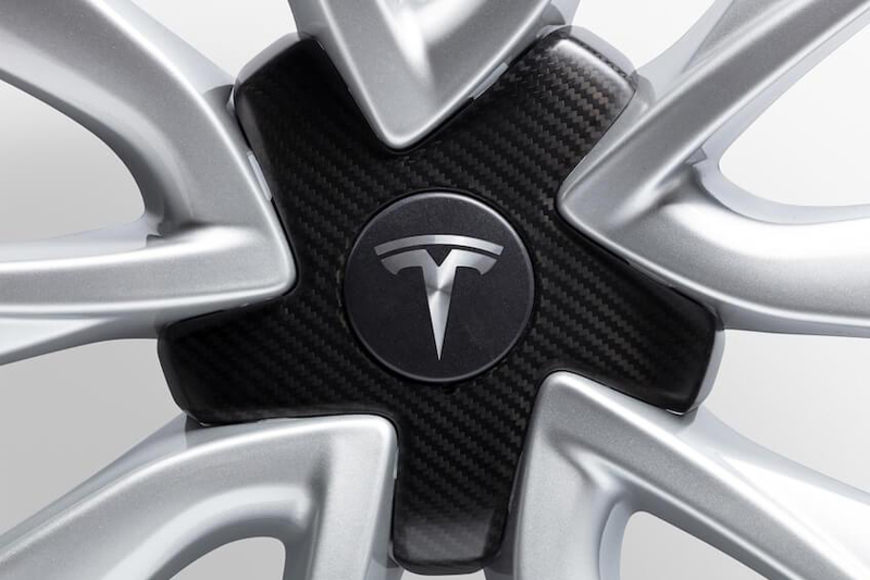 配备更强的制动系统 特斯拉计划为model 3推出赛道模式套件