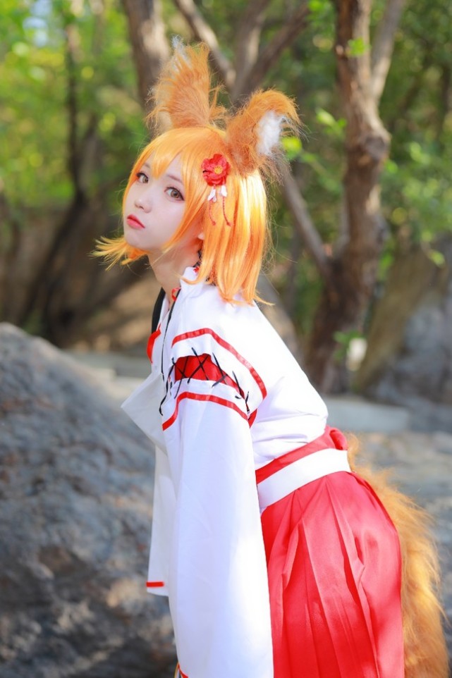 仙狐小姐cos想要会卖萌的妻子吗