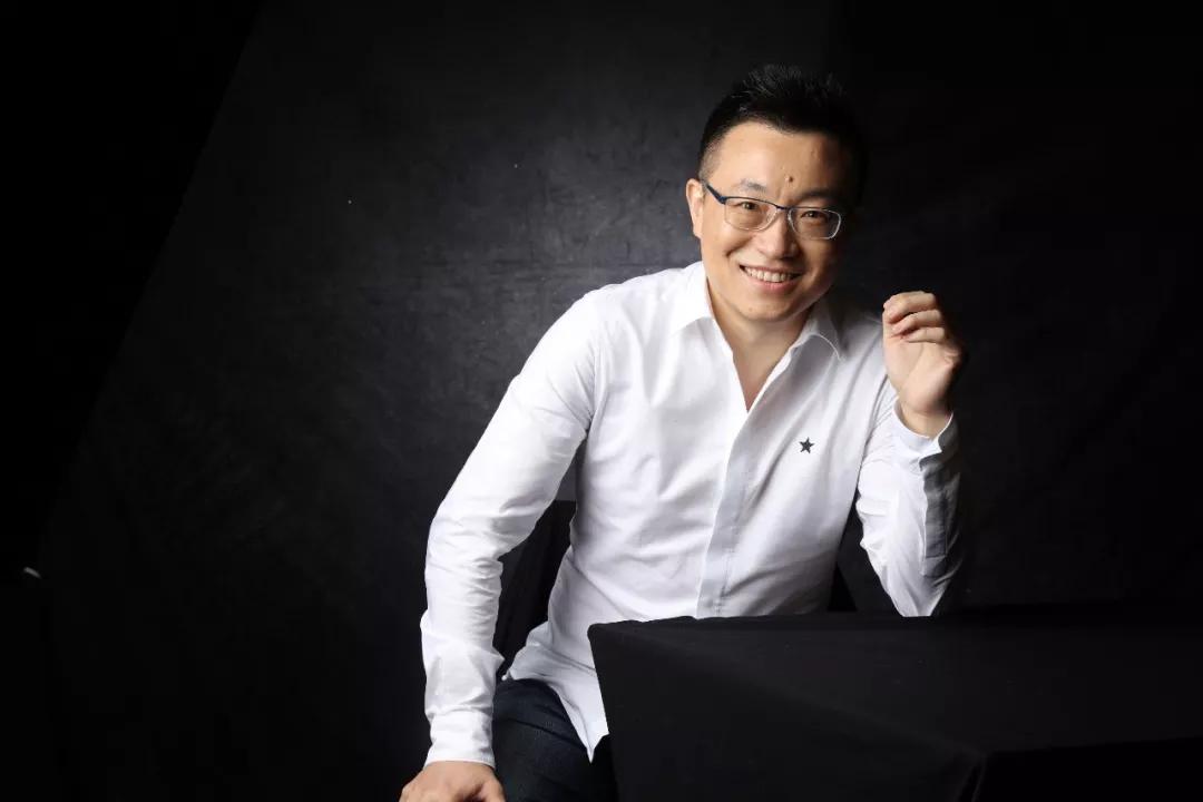 在这三年中段毅想清楚两件事:首先,房多多服务的对象应是b端的房产