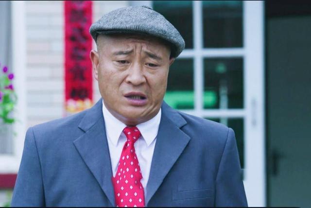 同是赵本山徒弟,赵四不会做人被逐出师门,小沈阳本分大红大紫