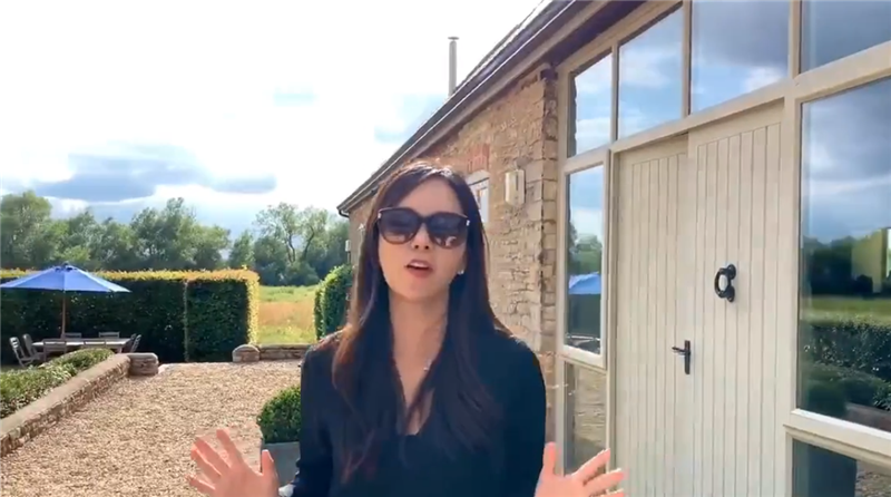 白富美在国外的一天：坐库里南出门，住千万的洋房，环境美空气佳