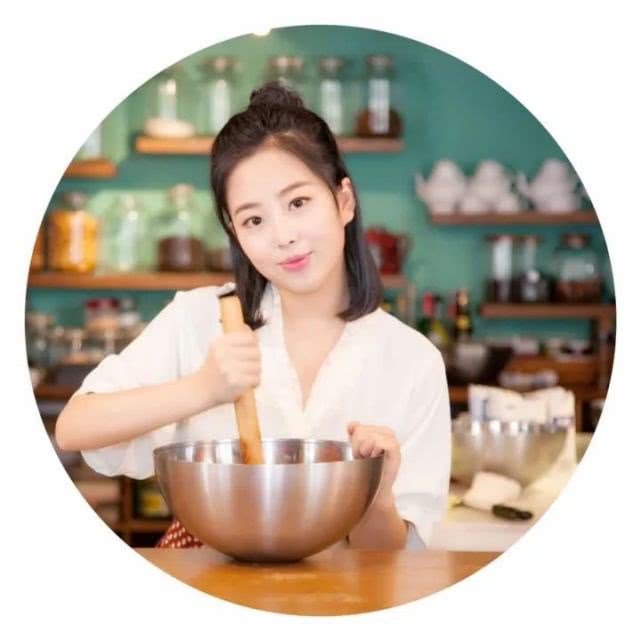 她是浙江大学传奇女神,6年换了4个专业,人美厨艺高却仍然单身