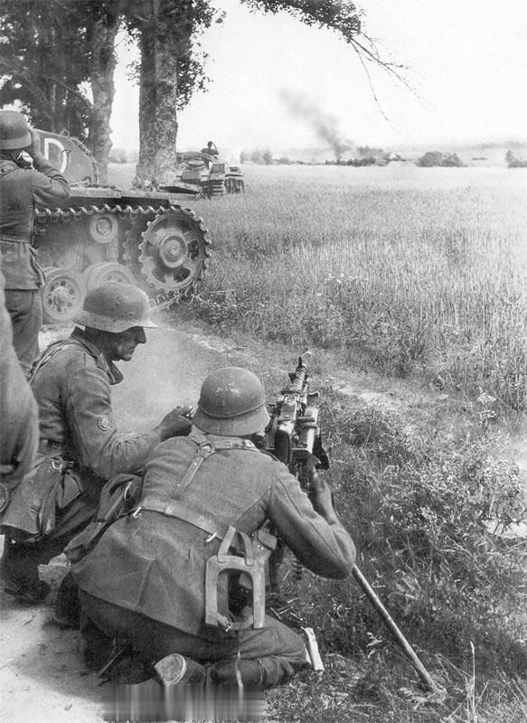 二战勒热夫战役特别章节卢切萨河谷战线炽热地带的冬季火焰