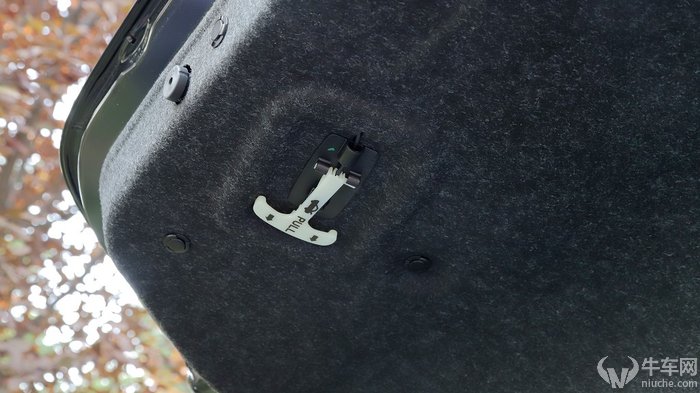 令人哭笑不得 盘点第14代轩逸十大奇葩特点-新浪汽车