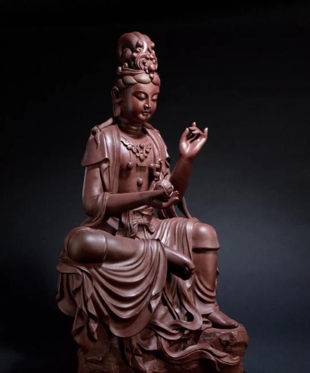 王潇笠 丨紫砂雕塑里的「佛学光辉」