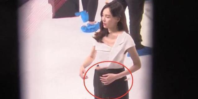 唐嫣骄傲于孕期只胖肚子,看到罗晋一家餐盘后:哪个儿媳不想这样