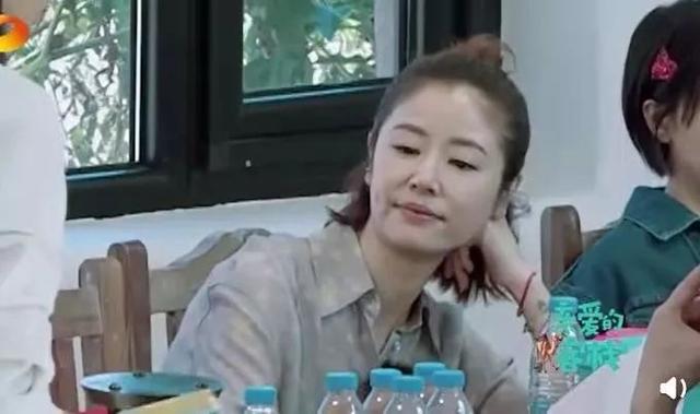 林心如上综艺太在意美貌，化妆导致晚起，咖位大降频频被怼