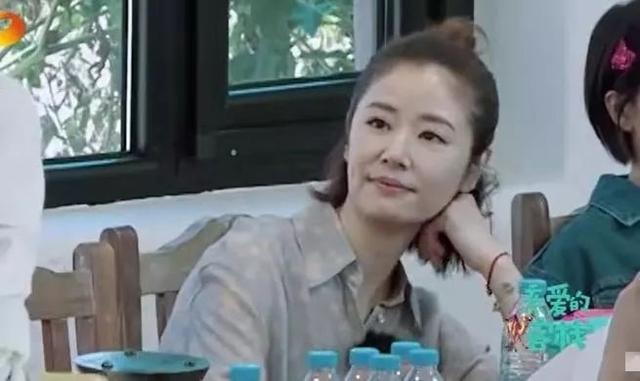 林心如上综艺太在意美貌，化妆导致晚起，咖位大降频频被怼