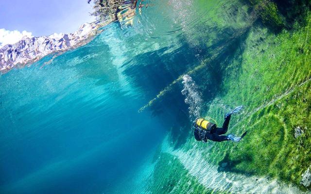 世界上最"任性"的公园,每年到夏季,一言不合就沉入湖底