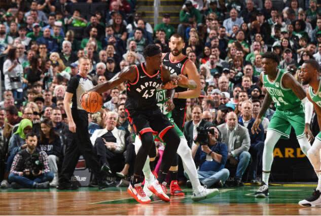 猛龙新王炸出炉!合砍62分不逊绿凯三核,小卡替身2战证绝配1.3亿