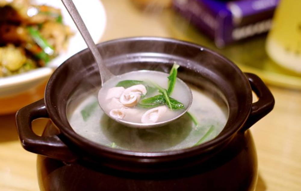 农村一种苦味野菜,人们都爱挖来吃,但现在除草剂一喷就很少见了|苦菜