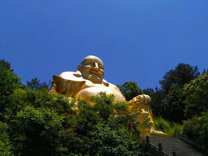 游浙江东阳四大名山之"落鹤山"