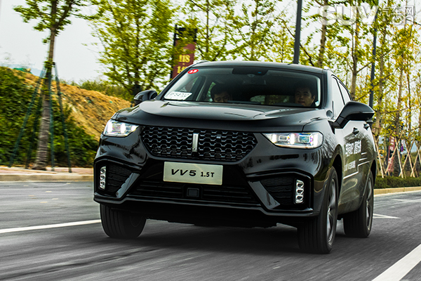 年轻人买得起的豪华SUV 试驾2020款VV5