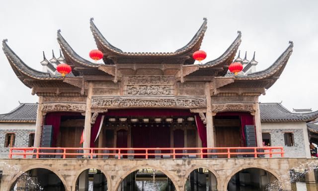 福建武夷山南麓,正在上演一场宋代狂欢盛宴