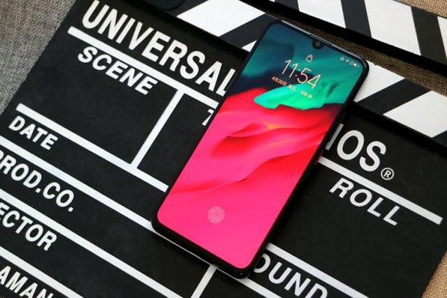 这款国产最有性价比的高通骁龙855芯片的千元机无人问津