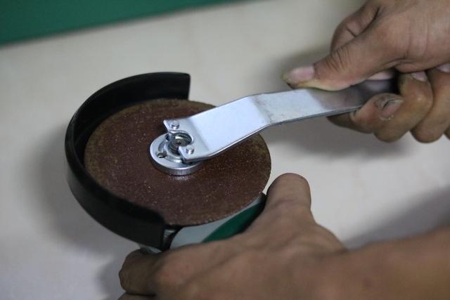 男人的玩具篇一800w世达角磨机切割抛光打磨样样俱全