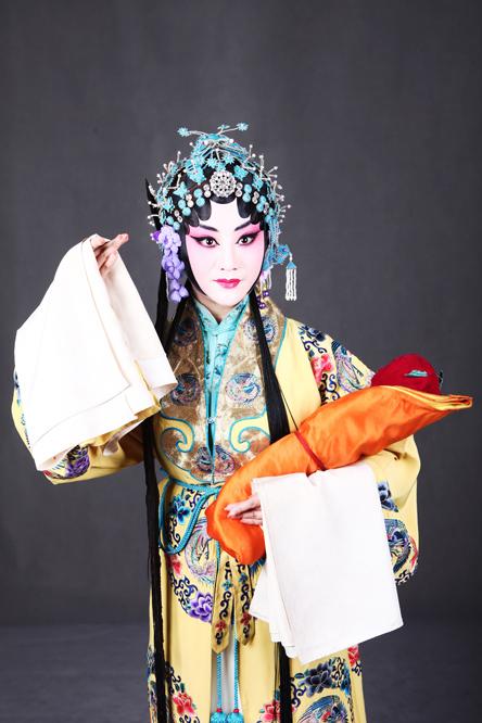 中饰演李艳妃《四郎探母》中饰演铁镜公主演员介绍王茜, 北京京剧院一