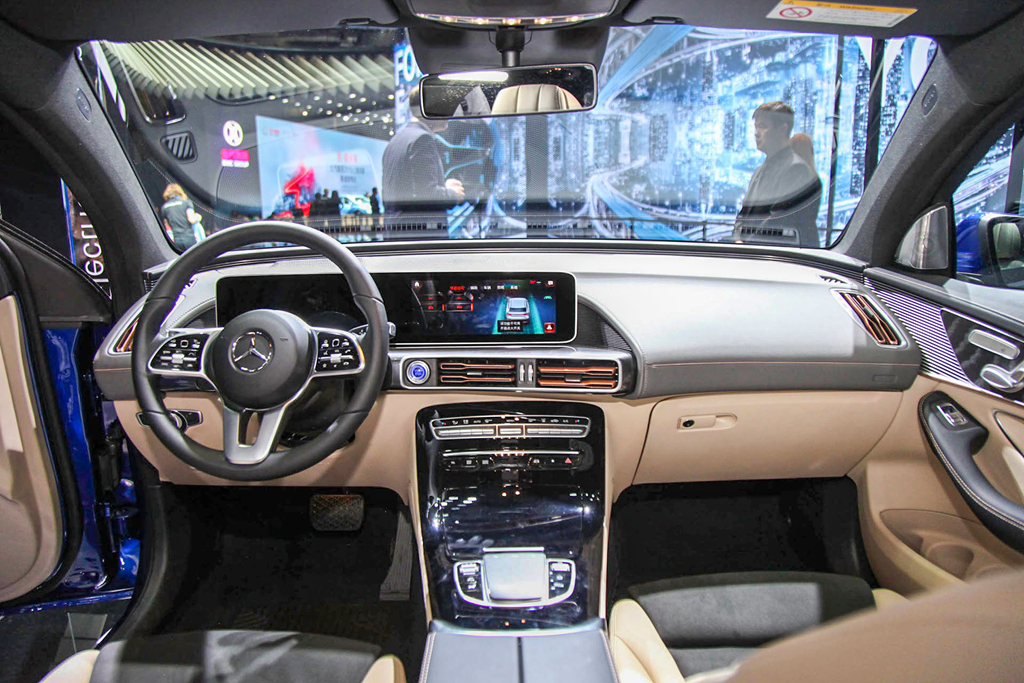 北京奔驰EQC 11月8日上市 NEDC工况续航415km