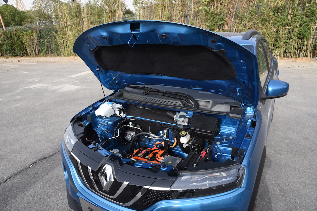 一电试车 | 行驶品质出色 试驾东风雷诺e诺