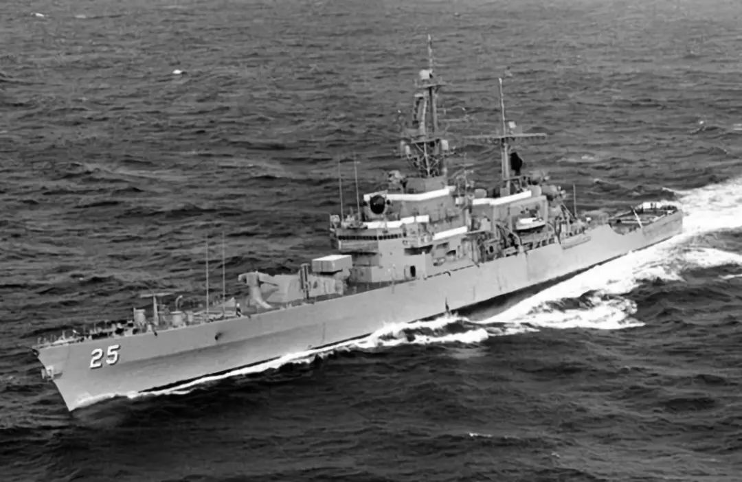 世界上最小的核动力巡洋舰,"班布里奇"号核动力巡洋舰