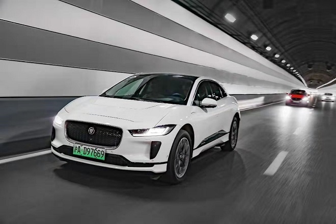 新英伦豪华纯电轿跑suv捷豹ipace电亮上海