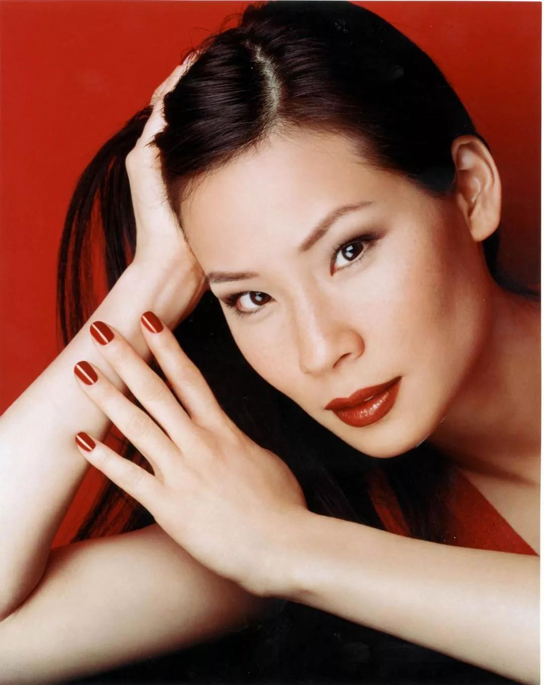 好莱坞华裔女星图片