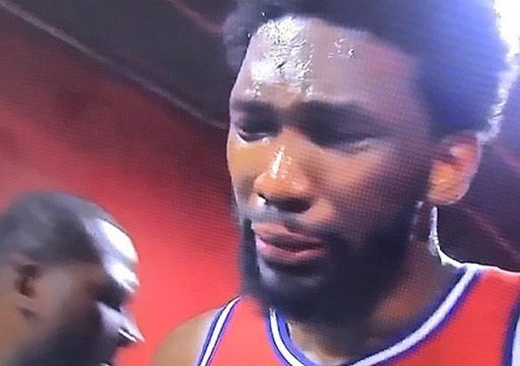 赛后社媒互相讽刺,唐斯发恩比德大哭图片,恩比德直接骂人