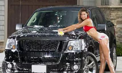 别再被忽悠了， 警惕买车用车最坑爹8大无用功