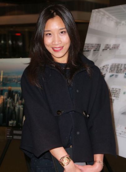 潘楚颖潘楚颖 dee poon,女,祖籍潮州,出生于1982年10月13日,2004年