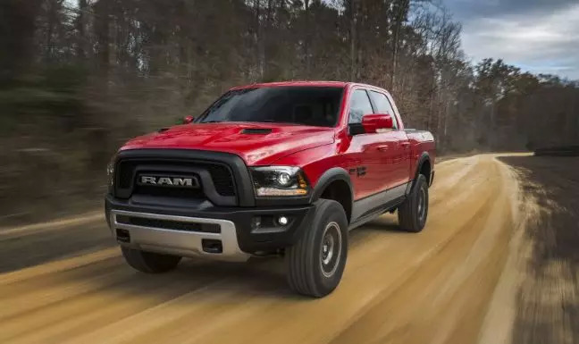 FCA与PSA“闪婚”背后的必然性